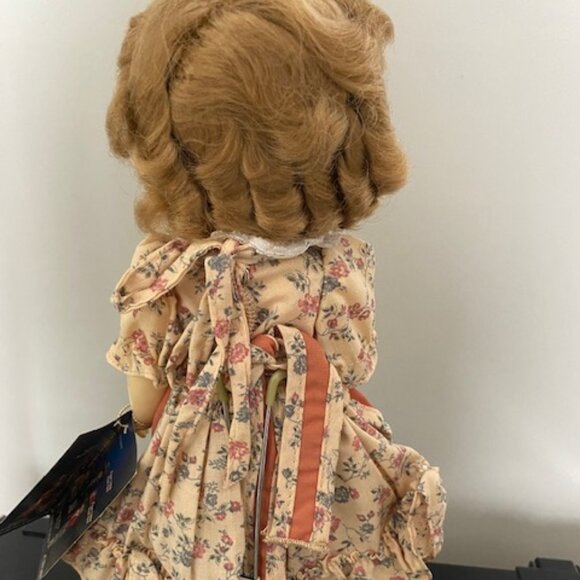 1983 Shirley Temple Suzannah of the Mounties Doll -  Vinyl 12" with Stand - Picture 3 of 6